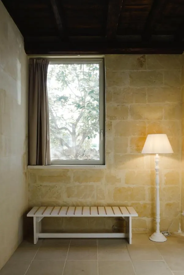 Masseria Paralupi Lecce Bed & Breakfast