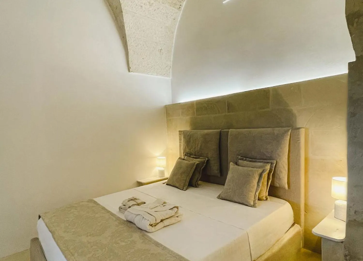 Masseria Paralupi Lecce Italy